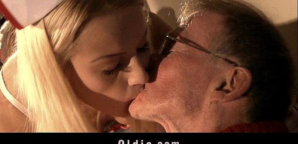  Oldmen double penetrates a nasty nurse